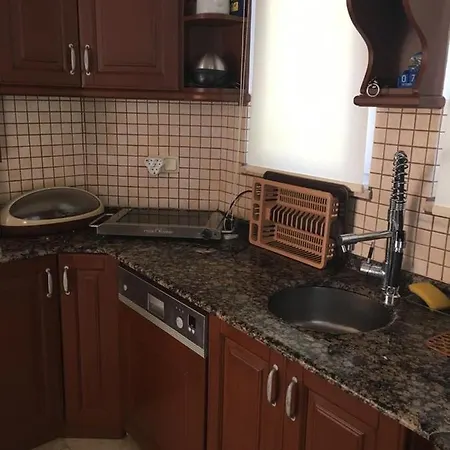 Villa Luxury In Gold City *